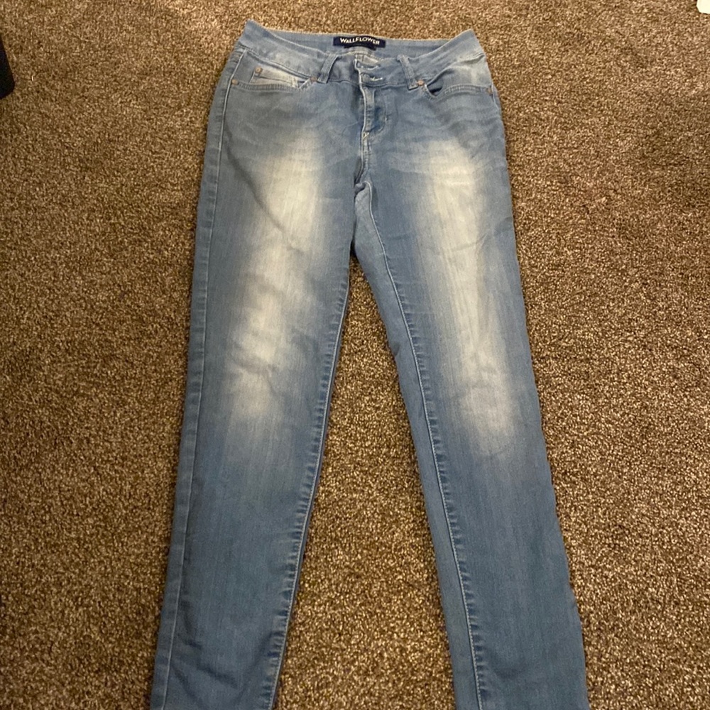 Stretchy jeans from wallflower